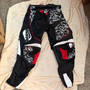 Men's Metal Mulisha Black Graphic Skull Riding Pants Great Condition Sz 30